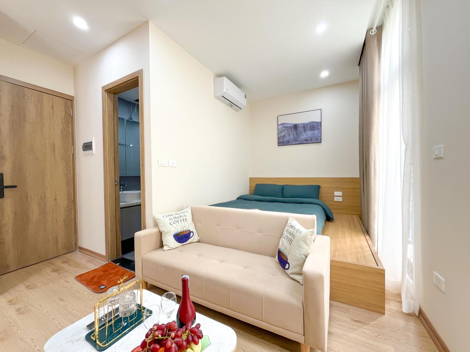 Amazing Housing Lac Long Quan Hanoi Zewnętrze zdjęcie