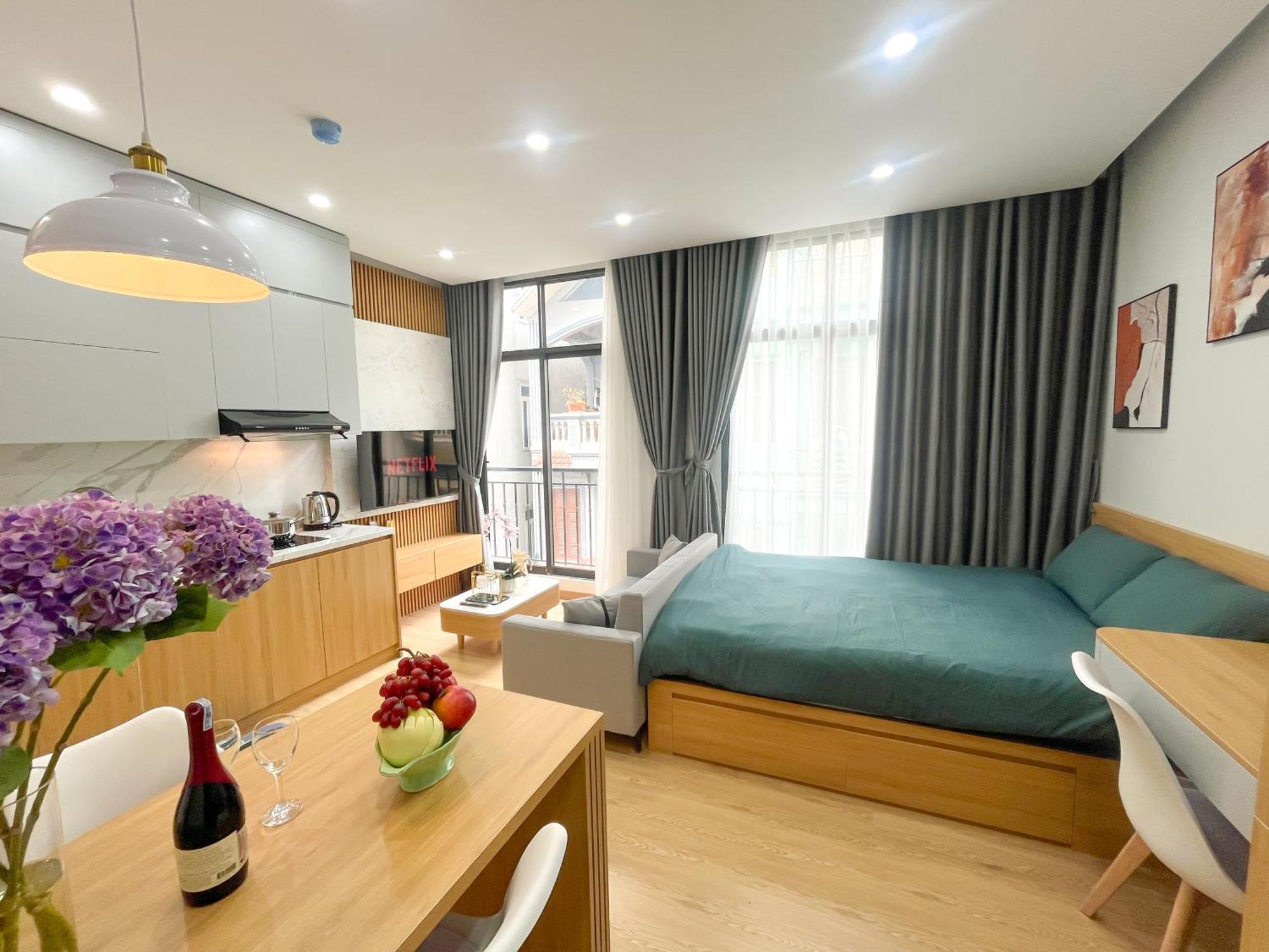 Amazing Housing Lac Long Quan Hanoi Zewnętrze zdjęcie
